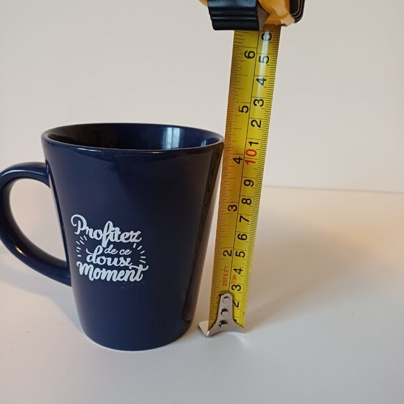 Dark blue Motivational Mug with English French Graphics - Picture 7 of 7